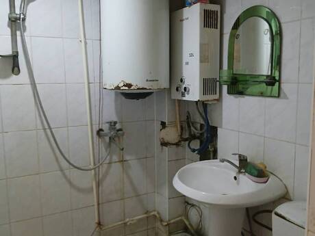 Hövsanda 3 otaqlı köhnə tikili mənzil satılır, 60 m², 90 000 AZN, şəkil 3 / 6