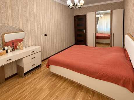 Bakıxanovda 5 otaqlı köhnə tikili mənzil satılır, 120 m², 260 000 AZN, şəkil 4 / 12