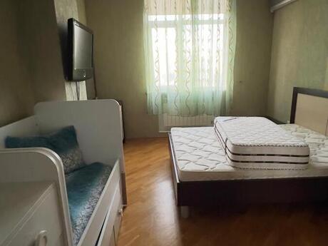 İnşaatçılarda 3 otaqlı yeni tikili mənzil kirayə verilir, 105 m², 1 100 AZN/ay, şəkil 3 / 6