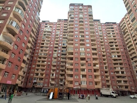 Объявление №6554123 - Баку, пос. Ени Ясамал, 3-комн., 90 м², 8/18 этаж