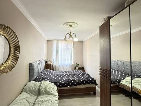 İnşaatçılarda 2 otaqlı köhnə tikili mənzil satılır, 55 m², 139 000 AZN, şəkil 4 / 12
