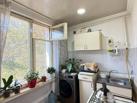 İnşaatçılarda 2 otaqlı köhnə tikili mənzil satılır, 55 m², 139 000 AZN, şəkil 5 / 12