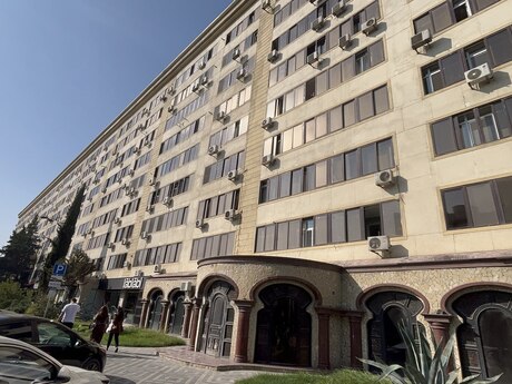 Elan №6554160 - Bakı, Gənclik m., 2 otaqlı, 54 m², 2/9 mərtəbə