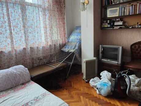 Сдаётся 3-комнатная квартира в старом фонде, Nizami, 80 м², 800 AZN/мес, фото 5 / 9
