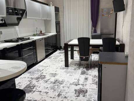 Сдаётся 5-комнатная квартира в новостройке, Şah İsmayıl Xətai, 180 м², 1 450 AZN/мес, фото 2 / 12
