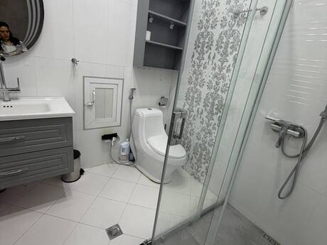 Сдаётся 5-комнатная квартира в новостройке, Şah İsmayıl Xətai, 180 м², 1 450 AZN/мес, фото 5 / 12