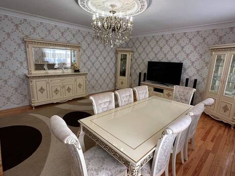 Bakıxanovda 5 otaqlı köhnə tikili mənzil satılır, 120 m², 265 000 AZN, şəkil 4 / 12