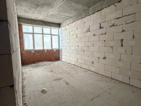 Продаётся 2-комнатная квартира в новостройке, Qara Qarayev, 112 м², 290 000 AZN, фото 2 / 12