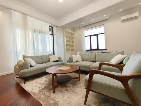 4 otaq · 187 m² · 11/13 mərtəbə, 7 Points