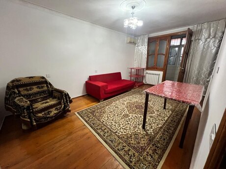 Elmlər Akademiyasında 2 otaqlı köhnə tikili mənzil kirayə verilir, 35 m², 600 AZN/ay, şəkil 2 / 12