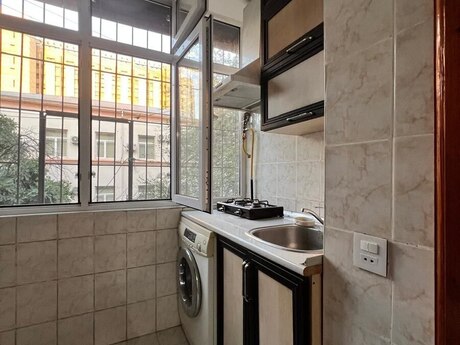 Elmlər Akademiyasında 2 otaqlı köhnə tikili mənzil kirayə verilir, 35 m², 600 AZN/ay, şəkil 3 / 12