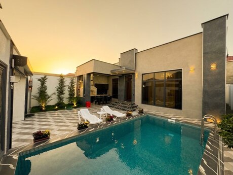 Mərdəkanda 4 otaqlı həyət evi satılır, 155 m², 250 000 AZN, şəkil 2 / 12