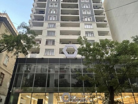 4-комн. · 174 m² · 15/17 этаж, Böyükşor