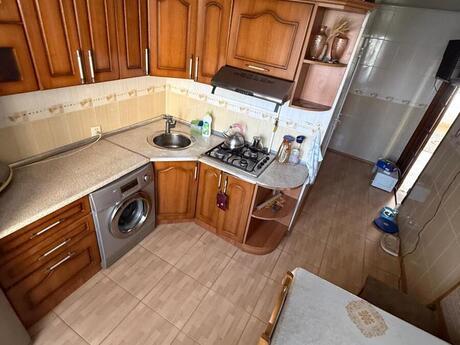 3-room old-build apartment for rent in Həzi Aslanov, 65 m², 700 AZN/mo, photo 4 / 9