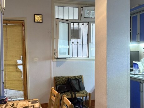 20-ci sahədə 3 otaqlı köhnə tikili mənzil satılır, 66 m², 77 000 AZN, şəkil 3 / 10