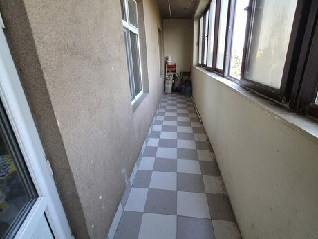 Bakıxanovda 2 otaqlı köhnə tikili mənzil kirayə verilir, 60 m², 550 AZN/ay, şəkil 5 / 8
