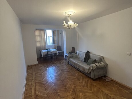 Nizamidə 2 otaqlı köhnə tikili mənzil kirayə verilir, 55 m², 650 AZN/ay, şəkil 2 / 10