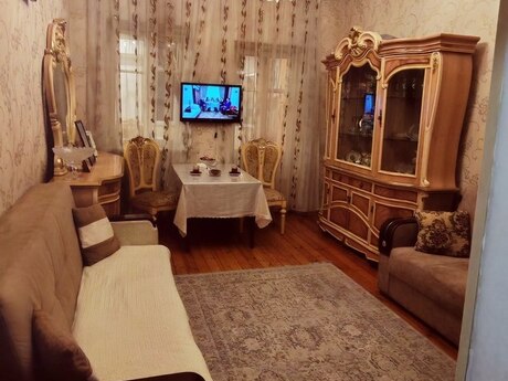 Biləcəridə 4 otaqlı köhnə tikili mənzil satılır, 68 m², 139 000 AZN, şəkil 5 / 12