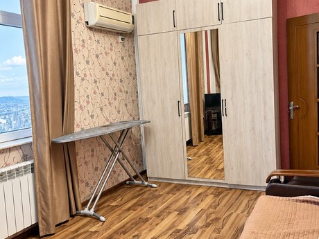 2-room new-build apartment for sale in Memar Əcəmi, 65 m², 190 000 AZN, photo 2 / 12