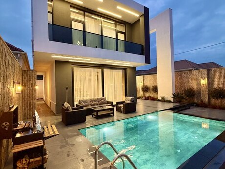 Mərdəkanda 4 otaqlı həyət evi satılır, 250 m², 590 000 AZN, şəkil 2 / 12