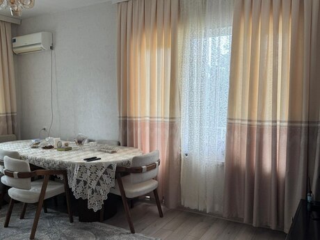 9-cu mikrorayonda 2 otaqlı köhnə tikili mənzil satılır, 65 m², 185 000 AZN, şəkil 3 / 12