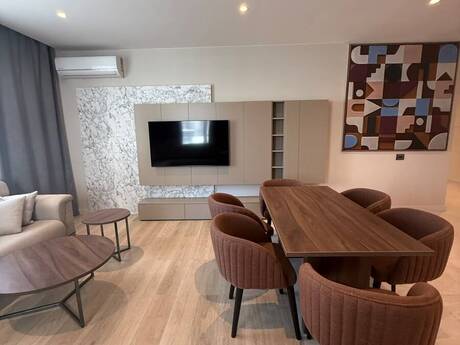 3 rooms · 160 m² · floor 3/7, Sea Breeze