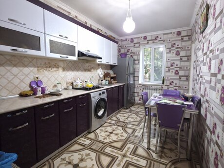 Bakıxanovda 3 otaqlı köhnə tikili mənzil satılır, 80 m², 185 000 AZN, şəkil 5 / 12