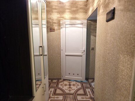 Bakıxanovda 3 otaqlı köhnə tikili mənzil satılır, 80 m², 185 000 AZN, şəkil 4 / 12