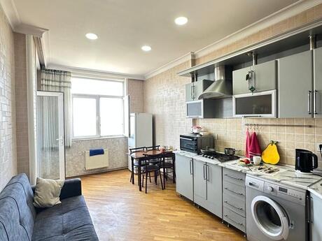 8 Noyabrda 2 otaqlı yeni tikili mənzil satılır, 94 m², 280 000 AZN, şəkil 5 / 12