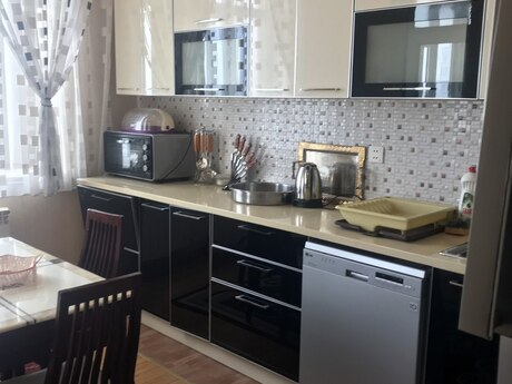 Nəriman Nərimanovda 3 otaqlı yeni tikili mənzil kirayə verilir, 153 m², 1 100 AZN/ay, şəkil 5 / 12