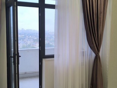 8-ci kilometrdə 3 otaqlı yeni tikili mənzil satılır, 82 m², 240 000 AZN, şəkil 4 / 11