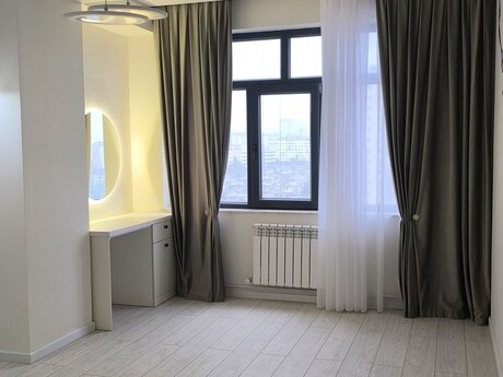 8-ci kilometrdə 3 otaqlı yeni tikili mənzil satılır, 82 m², 240 000 AZN, şəkil 5 / 11