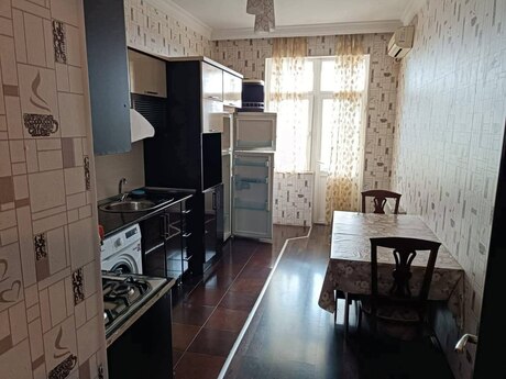 3 otaq · 100 m² · 16/18 mərtəbə, Həzi Aslanov