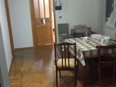 2-комн. · 50 m² · 2/5 этаж, Memar Əcəmi