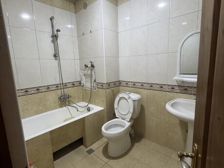 Memar Əcəmidə 2 otaqlı köhnə tikili mənzil satılır, 55 m², 139 500 AZN, şəkil 3 / 12