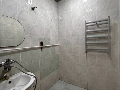 2-room old-build apartment for sale in Memar Əcəmi, 45 m², 148 000 AZN, photo 5 / 7