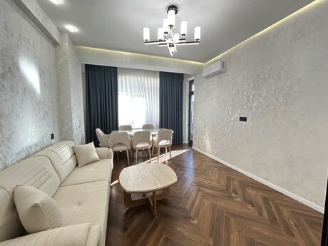 Qarayev City kompleksində 2 otaqlı yeni tikili mənzil satılır, 70 m², 218 000 AZN, şəkil 5 / 12