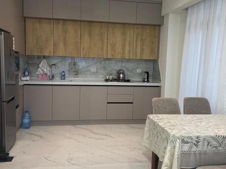 Park Yasamal kompleksində 2 otaqlı yeni tikili mənzil kirayə verilir, 62 m², 850 AZN/ay, şəkil 3 / 8