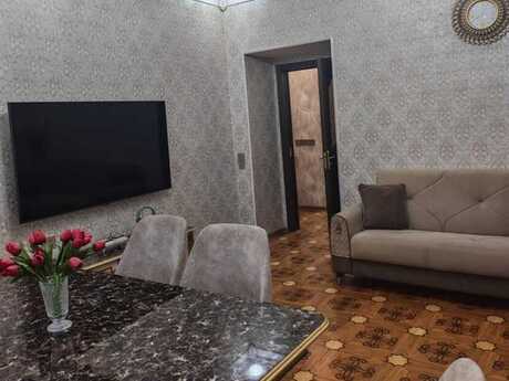 Объявление №6555132 - Баку, м. Низами, 3-комн., 70 м², 1/5 этаж