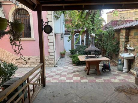 Binəqədidə 7 otaqlı həyət evi satılır, 190 m², 357 000 AZN, şəkil 3 / 12