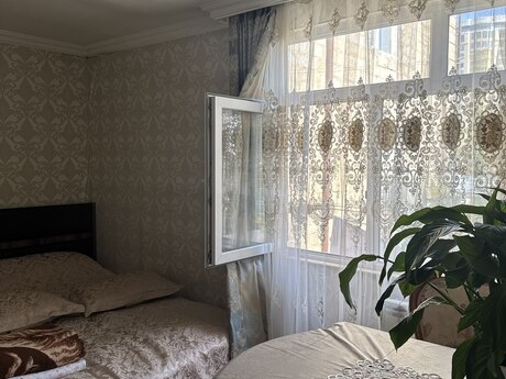 Nizamidə 2 otaqlı köhnə tikili mənzil satılır, 55 m², 245 000 AZN, şəkil 2 / 12
