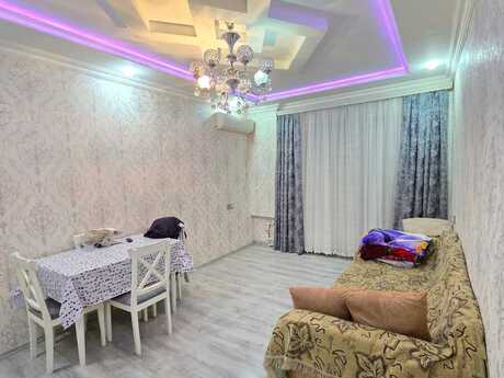 Köhnə Günəşlidə 2 otaqlı köhnə tikili mənzil satılır, 65 m², 165 000 AZN, şəkil 2 / 12