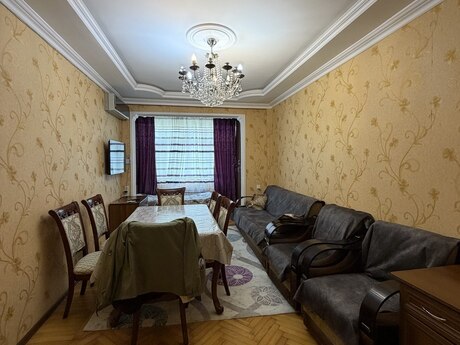 2-комн. · 60 m² · 3/5 этаж, Memar Əcəmi