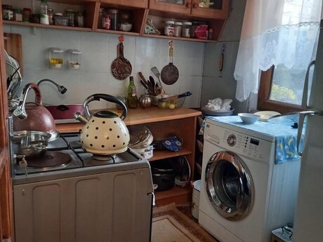 Gənclikdə 2 otaqlı köhnə tikili mənzil kirayə verilir, 60 m², 650 AZN/ay, şəkil 5 / 7