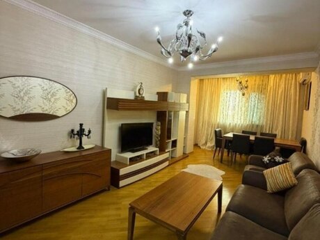 Elan №6555198 - Bakı, Gənclik m., 3 otaqlı, 80 m², 10/10 mərtəbə