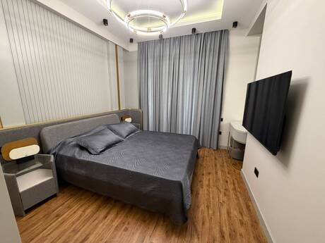 2 otaq · 67 m² · 4/20 mərtəbə, Ağ şəhər