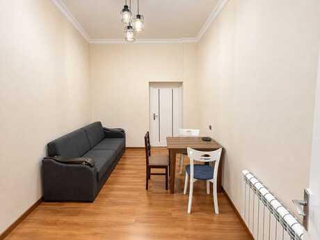 Elan №6555243 - Bakı, 28 May m., 2 otaqlı, 34 m², 1/1 mərtəbə