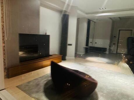 Nəsimidə 5 otaqlı yeni tikili mənzil kirayə verilir, 240 m², 3 500 AZN/ay, şəkil 2 / 12