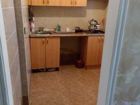 2-room old-build apartment for sale in Memar Əcəmi, 43 m², 230 000 AZN, photo 3 / 9
