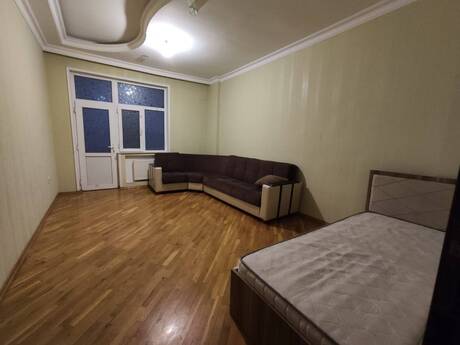3 rooms · 86 m² · floor 4/17, Neftçilər